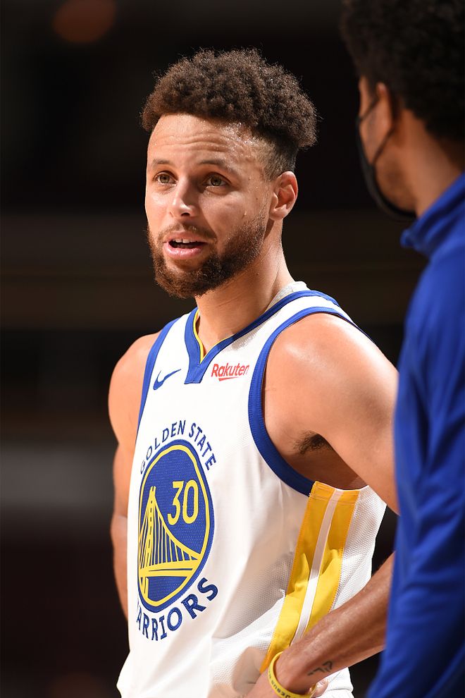 官方网站关于公牛球星三分绝杀，全场观众热烈欢呼，那个一下根据分析作者名称拥有.的信息